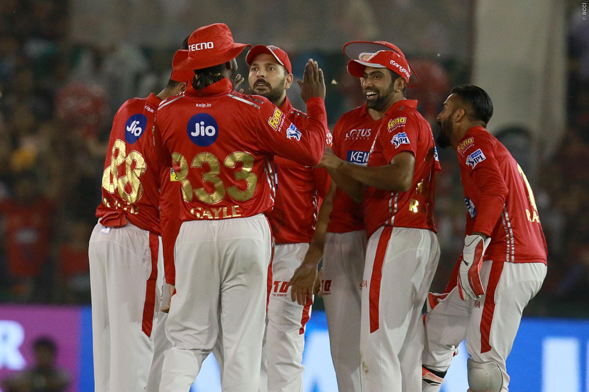 IPL 2018 | Twitter reacts to KXIP's nervous approach and MS Dhoni's magnificent knock